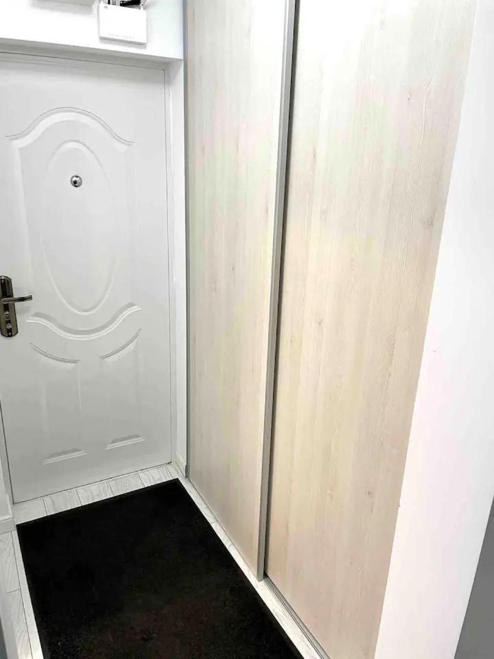Maria Garsoniera Apartament Bucureşti